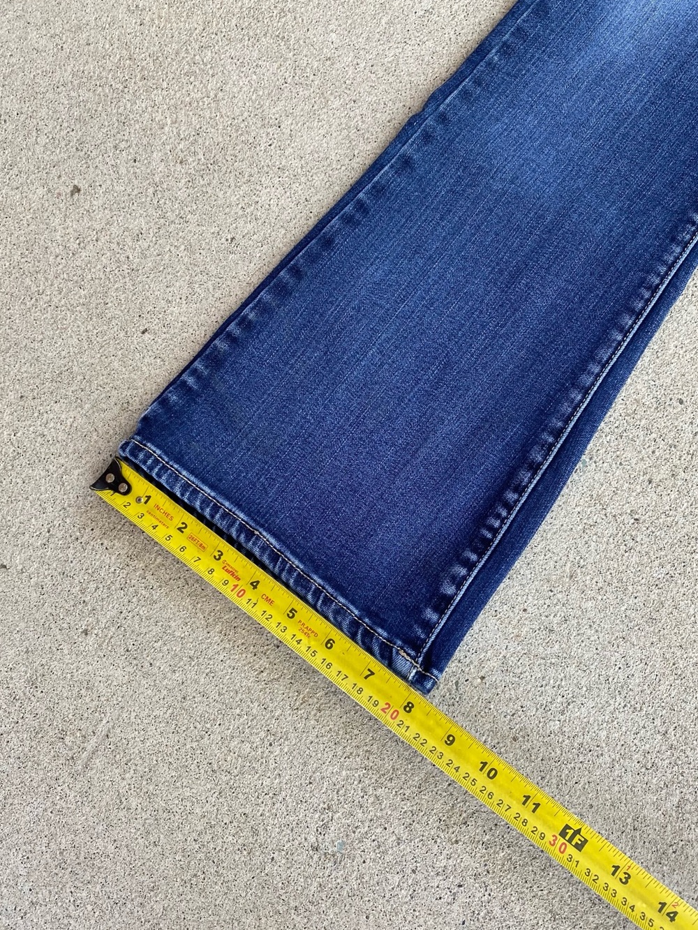 Y2k American Eagle Low-Rise Bootcut Jeans - Stretch - Picture 9 of 9